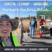 SAC Members and Volunteers pick up garbage at the Coastal Cleanup Event