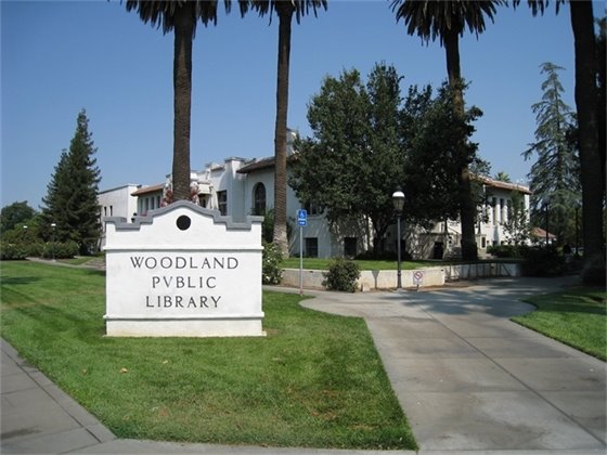 Outdoor Image of Woodland Public Library from Court and First